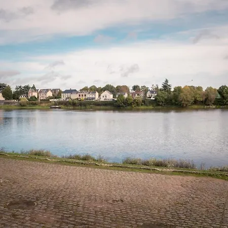 T2 Bedinsaumur Loire Chateau Confort Apartment *