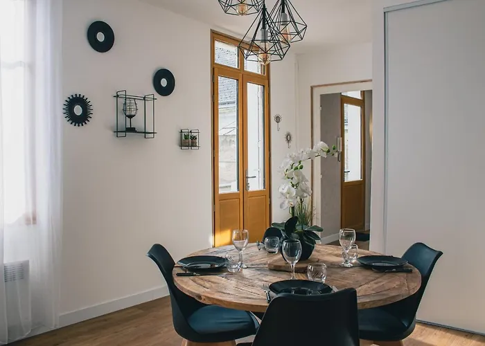 T2 Bedinsaumur Loire Chateau Confort